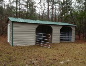 12 x 32 Horse Stall and Tack Room